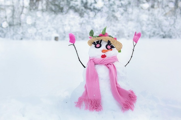 fun things to do in the winter build a snowman with style