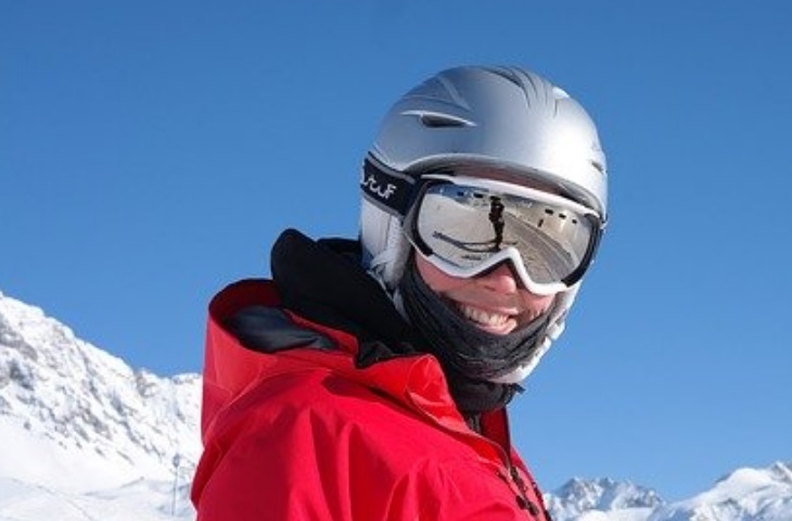 get a snow helmet for skiing or snowboarding that fits